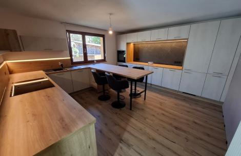 #kieppe#arnstadt#stonegroove#eiche#neff#beleuchtung#theke