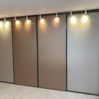 #Cabinet#Schiebetüren#Goldbeige#Beleuchtung#Stauraum#Kieppe#Citystore