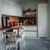 #Küche#Hochglanz#Eiche#Massivholz#geölt#Glaswandplatte#Motivglas#Erfurt#Miele#Neff