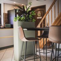 #Küche#MoonlightGrey#Salbei#Grifflos#Miele#LED-Beleuchtung#Kräuterbank#BlancoTrinksystem