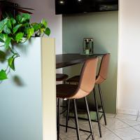 #Küche#MoonlightGrey#Salbei#Grifflos#Miele#LED-Beleuchtung#Kräuterbank#BlancoTrinksystem