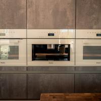 #küche#kochinsel#miele#einbaugeräte#traumküche#indirektebeleuchtung