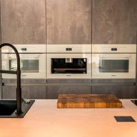 #küche#kochinsel#miele#einbaugeräte#traumküche#indirektebeleuchtung